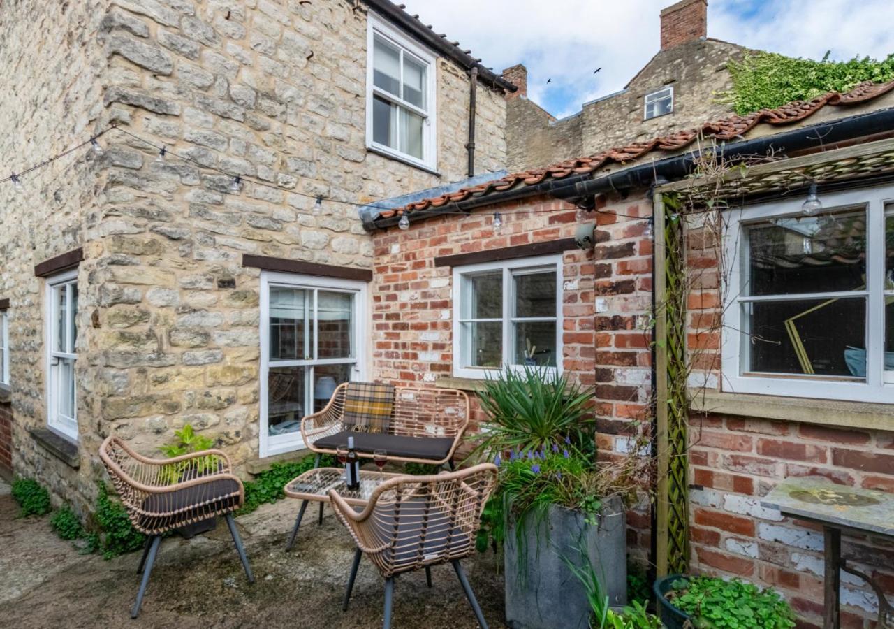 Pantile Cottage Pickering Exterior photo
